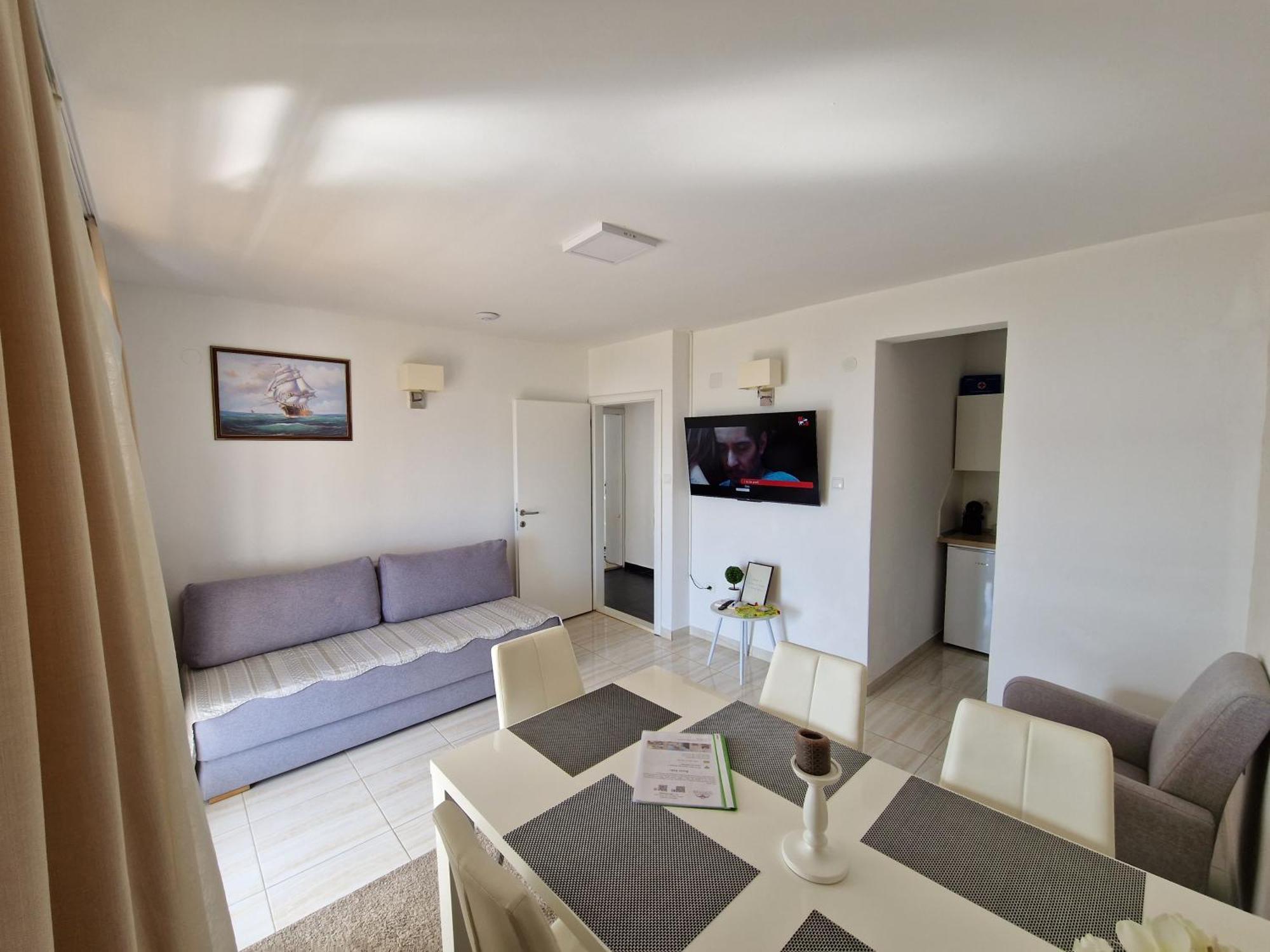 Apartmani Kristijan Crikvenica Exterior photo