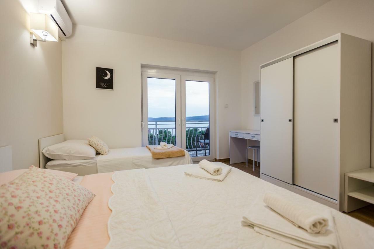 Apartmani Kristijan Crikvenica Exterior photo