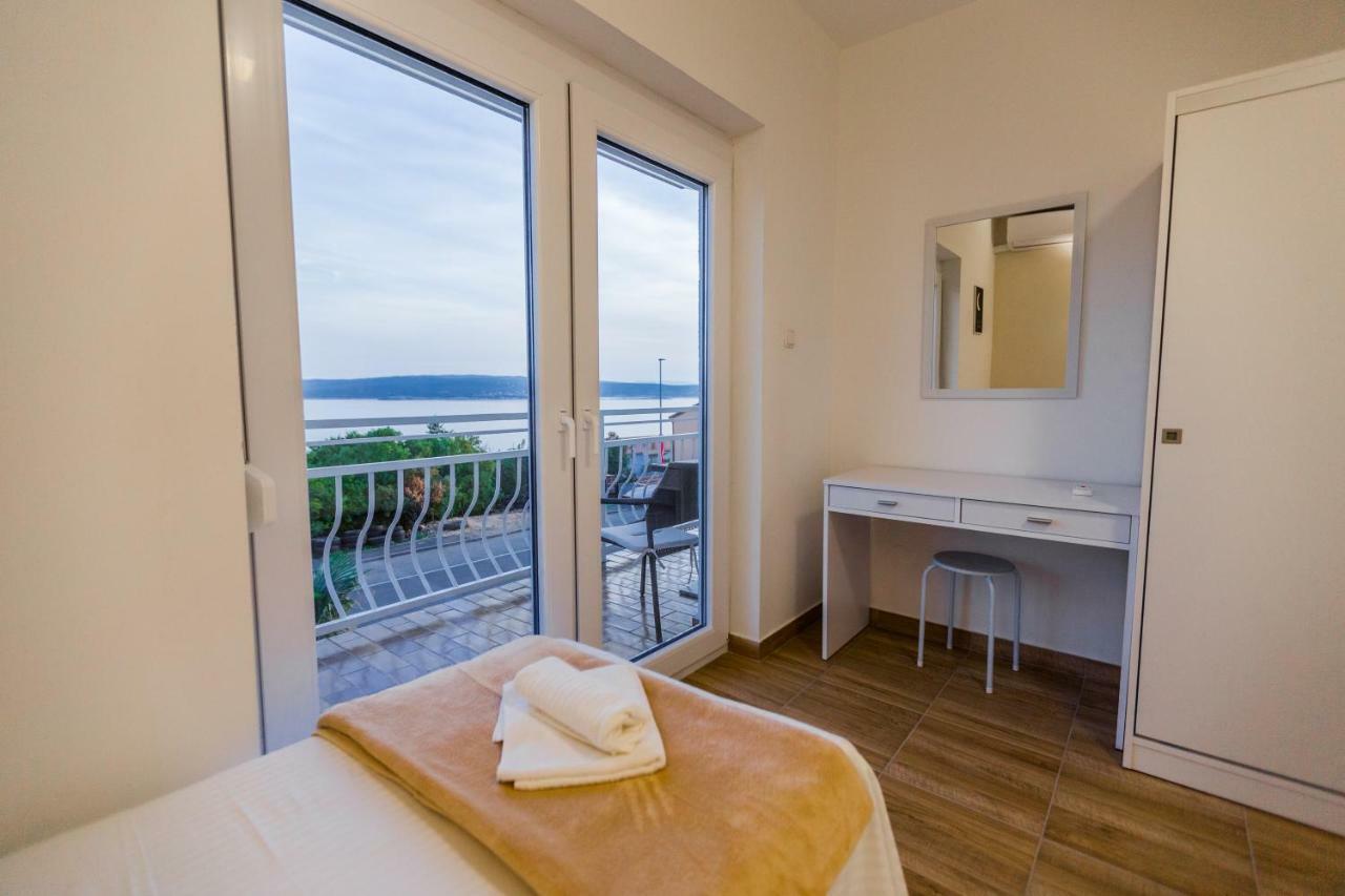 Apartmani Kristijan Crikvenica Exterior photo